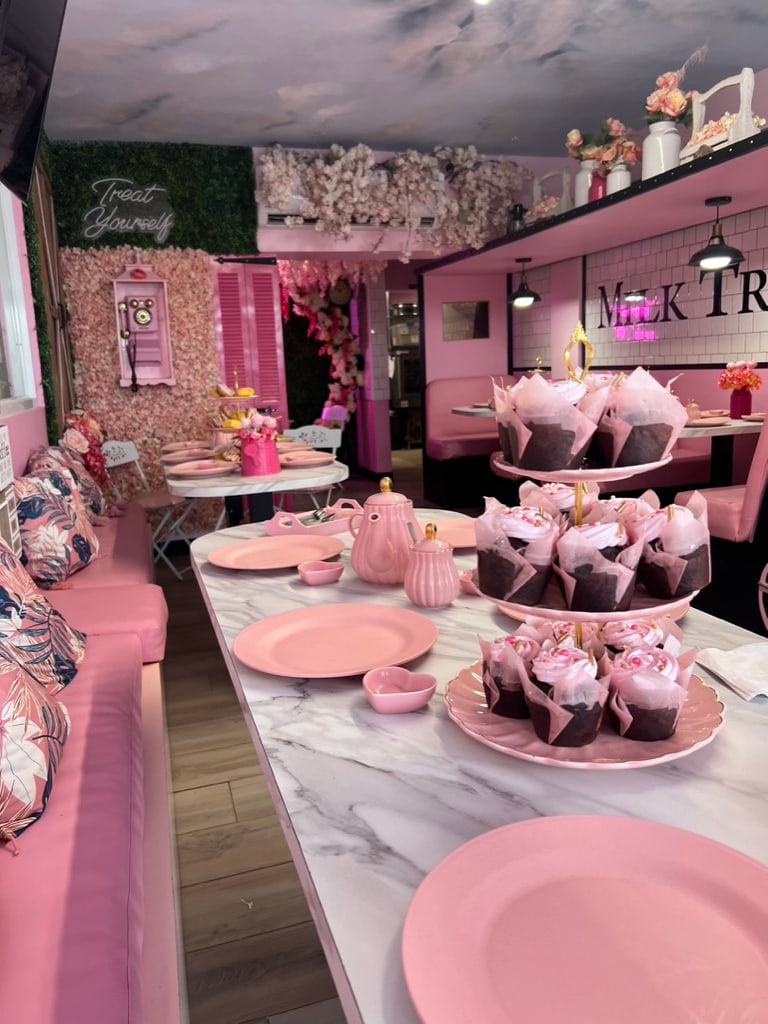 A pink tea-party table at Wabbles